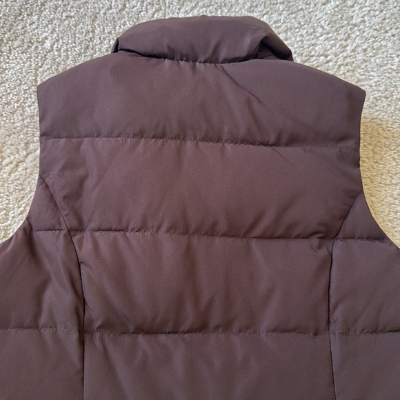 Charter Club Brown Puffer Vest Petite Small – Zip Front, Quilted, Lightweight - Picture 5 of 10